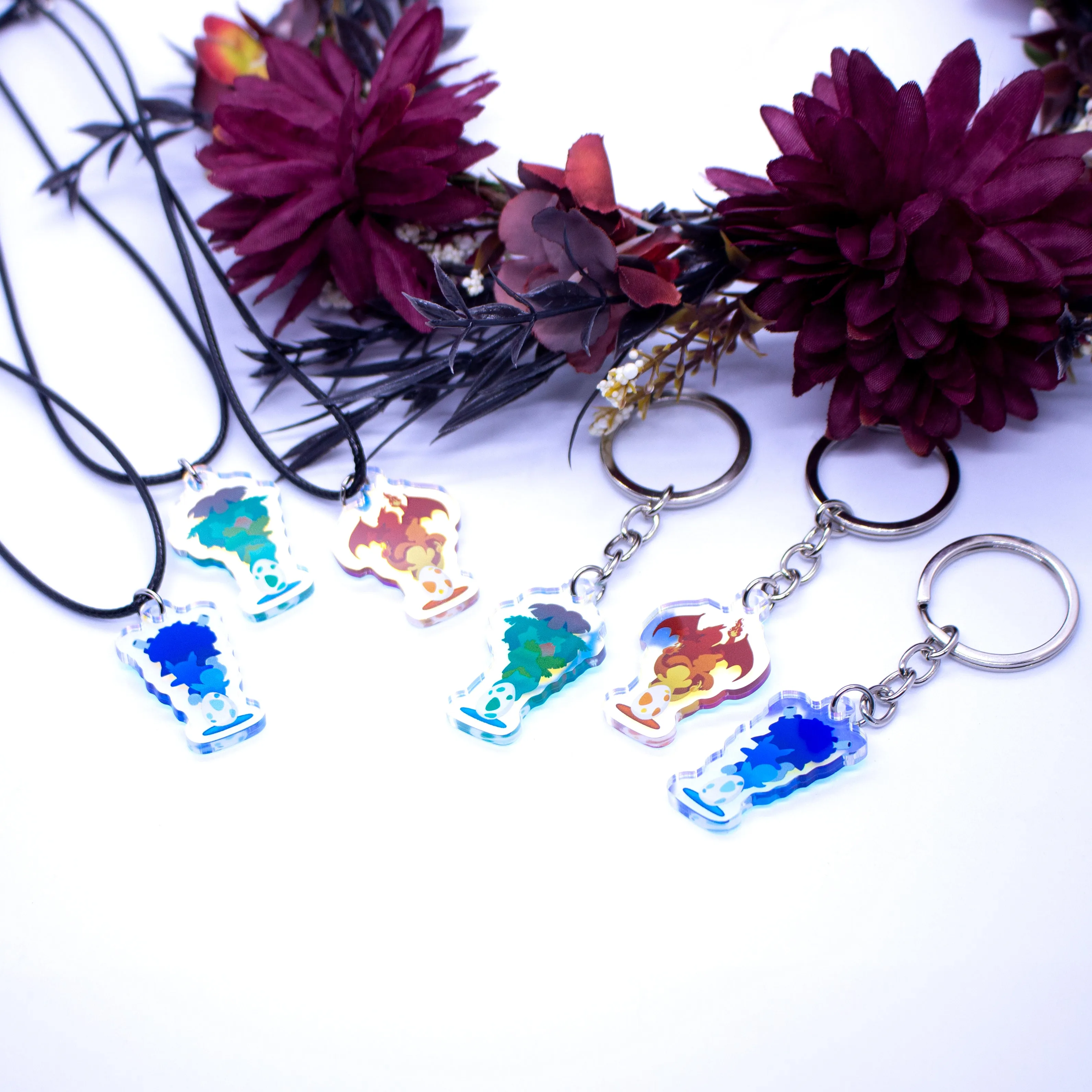 Bulbasaur Ivysaur Venusaur evolution Pokémon rainbow holografic acrylic necklace