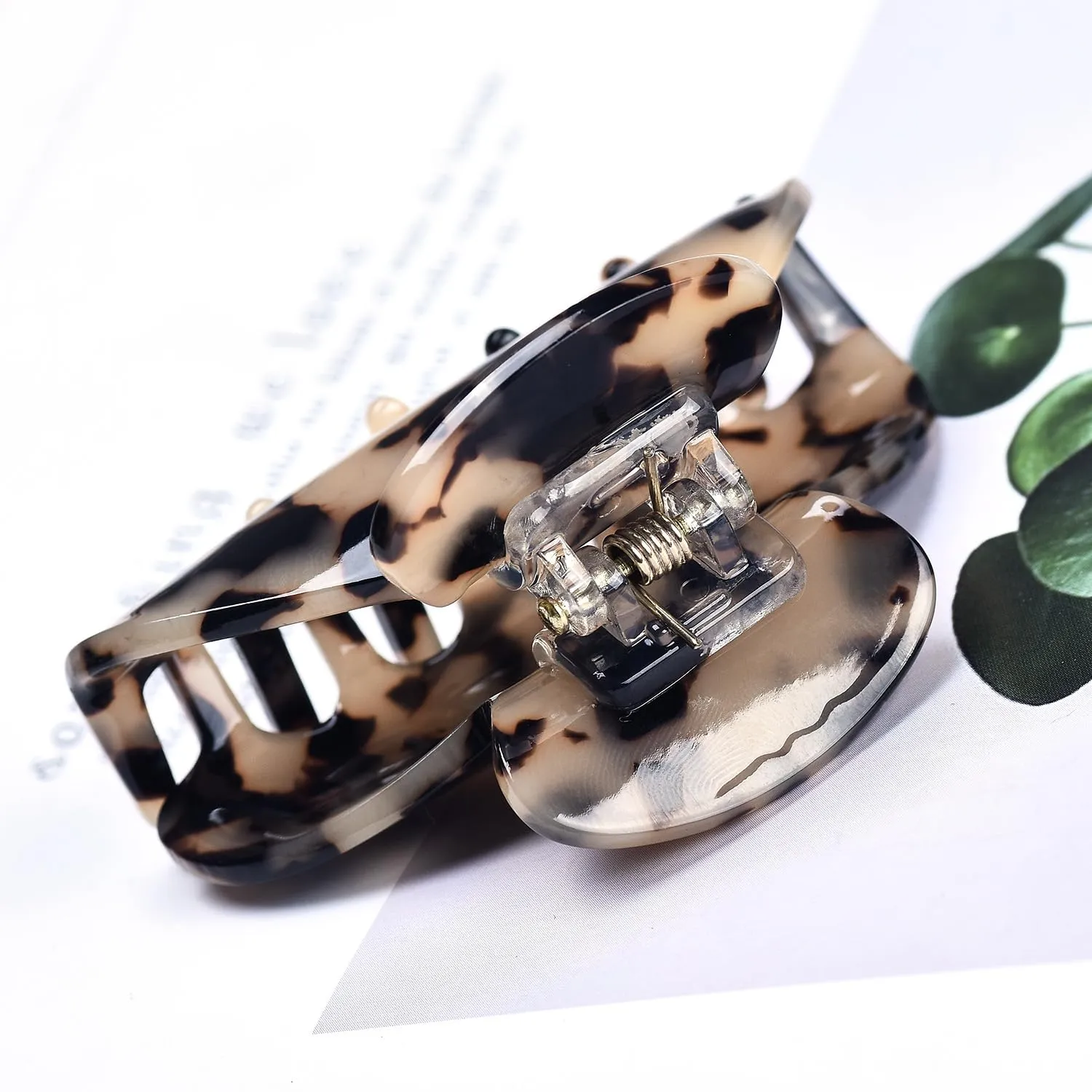 Medium Claw Hair Clips for Women Girls Tortoise Hair Jaw Clips Celluloid Hair Claw Clamps Leopard Print Hair Clasp 3 Pack Mother's Day Gifts