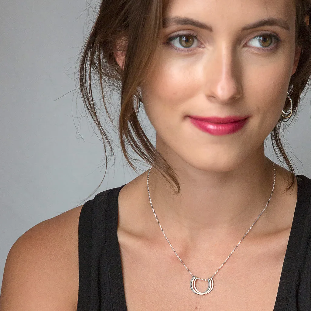 mixed small honey petals necklace