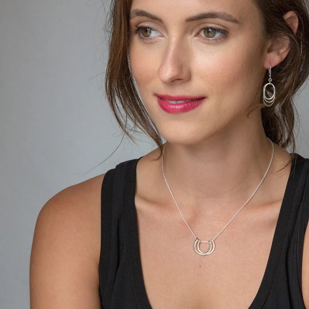 mixed small honey petals necklace