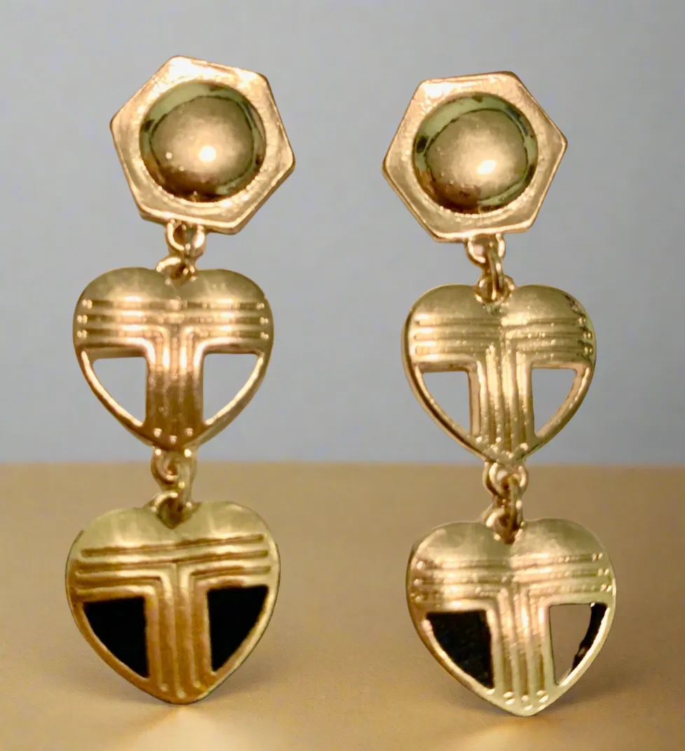 Tory Burch Unique Heart Long Earrings with Kira Logo And Tory Logo in Gold Plated