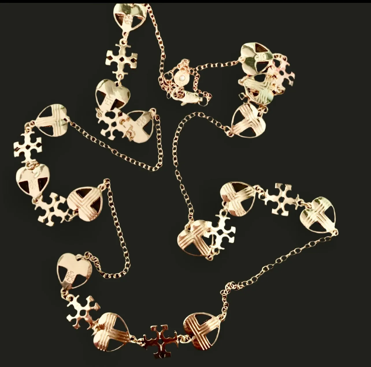 Tory Burch Unique Heart Long Necklace with Kira Logo And Tory Logo in Gold Plated